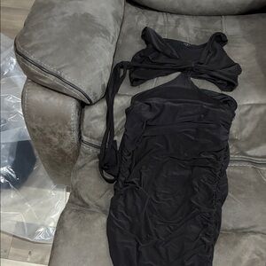 Elegant Black Sleeveless Dress